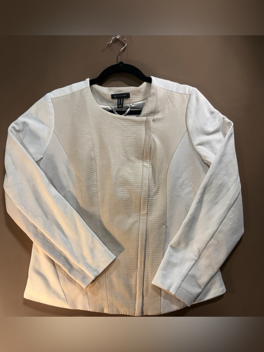 H by Halston Neutral Beige Zip-Front Blazer. Ladies size 10 great quality